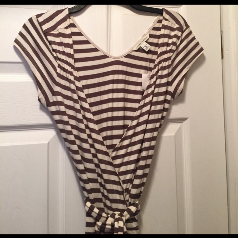 New with tags Banana Republic summer wrap dress size M